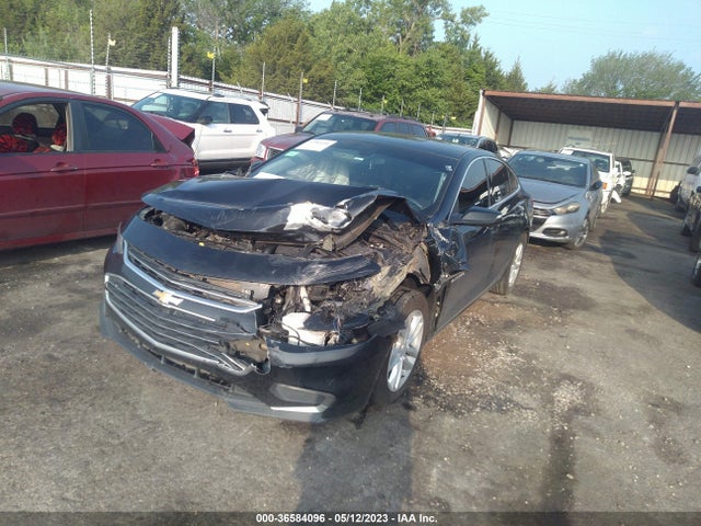 Chevrolet MALIBU LT 2018 1G1ZD5ST9JF207249 Image 2