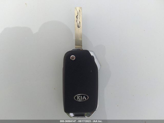 KNDJ23AU5M7778969 KIA SOUL LX