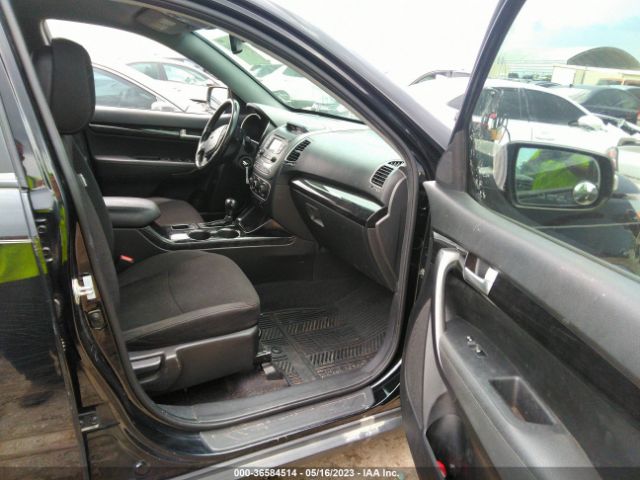 5XYKT3A61EG505762 KIA SORENTO LX