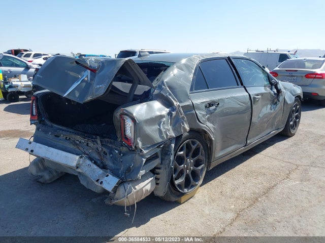 2C3CCAGG4KH533839 Chrysler 300 300s