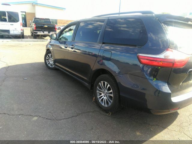 5TDYZ3DC4KS996949 Toyota SIENNA XLE