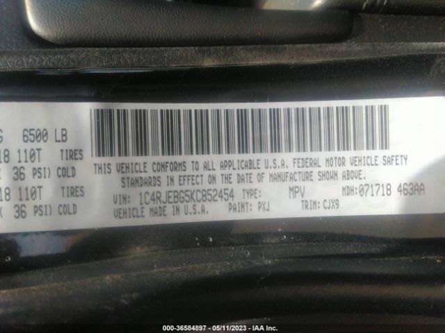 1C4RJEBG5KC852454 Jeep Grand Cherokee Limited