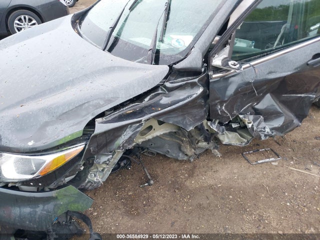 Chevrolet EQUINOX LT 2019 2GNAXUEVXK6271452 Image 6