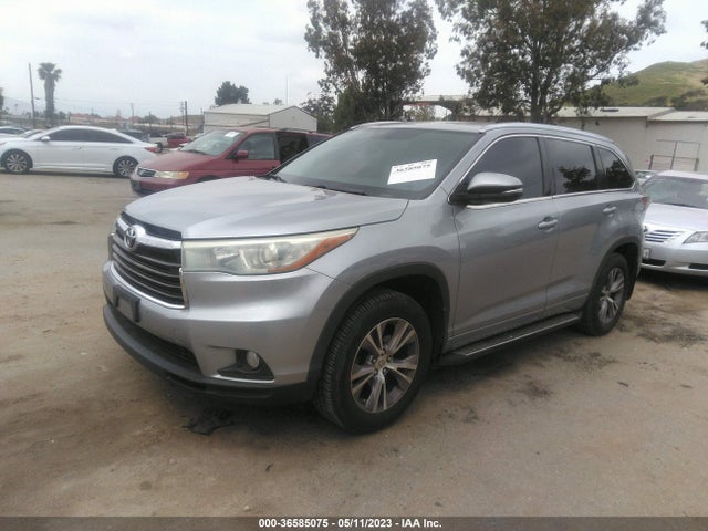 Toyota Highlander Xle 2015 5TDKKRFH4FS074726 Image 2