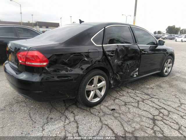 2015 VOLKSWAGEN PASSAT 2.0L TDI SE VIN: 1VWBV7A35FC013116