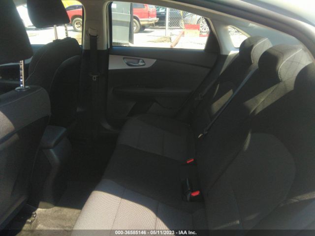 3KPF24AD3PE555524 KIA Forte Lxs