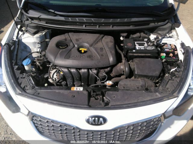 KNAFK4A66G5619677 KIA FORTE LX