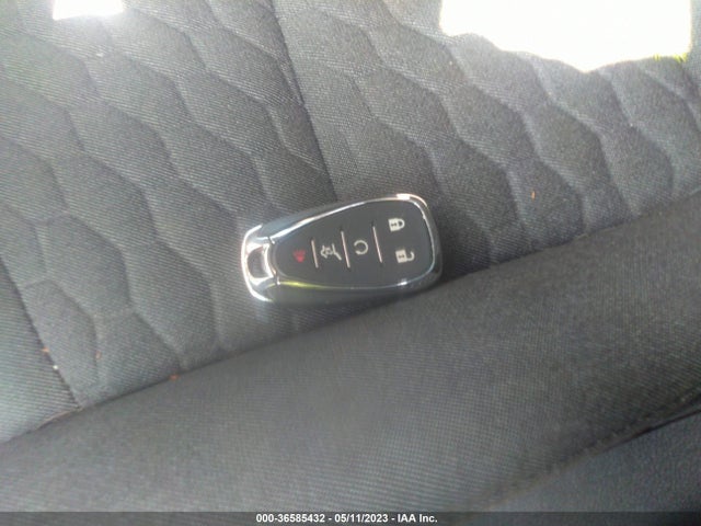 Chevrolet EQUINOX LT 2018 2GNAXSEV4J6247294 Image 3