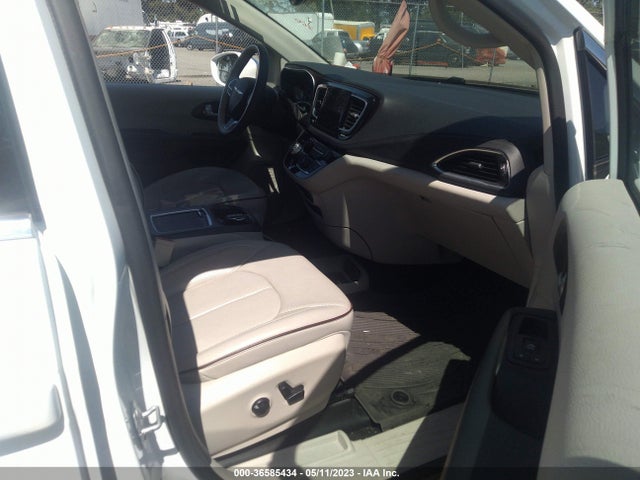 2C4RC1GG1JR104253 Chrysler Pacifica Limited