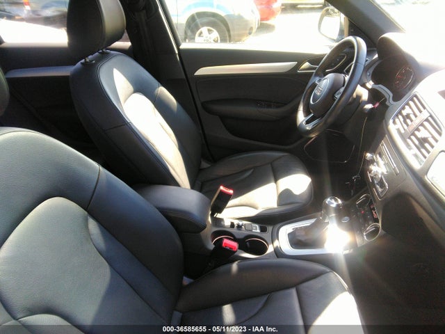 WA1GCCFS0HR005295 Audi Q3 Prestige
