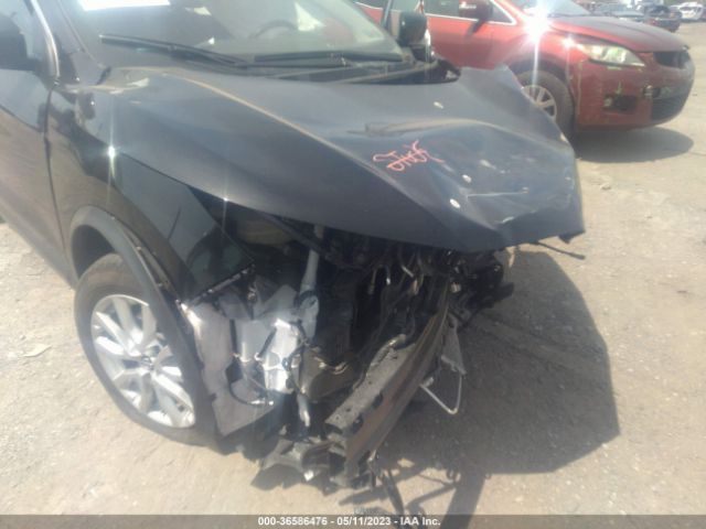 JN1BJ1AW9MW670053 Nissan Rogue Sport S