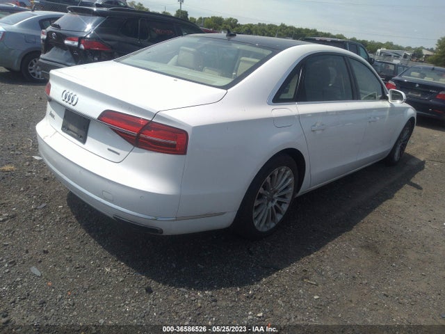 2016 Audi A8, VIN: WAU34AFD2GN010685