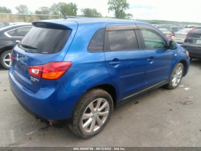 4A4AR3AW6FE025567 Mitsubishi Outlander Sport 2.4 Es