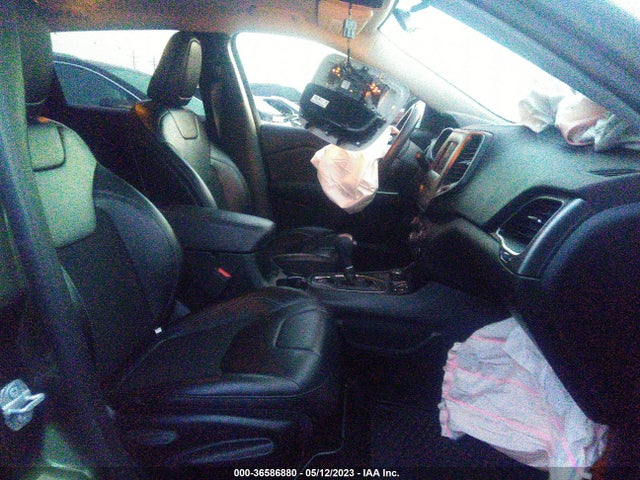 Jeep Cherokee Latitude Plus 2019 1C4PJMLB5KD211223 Image 5