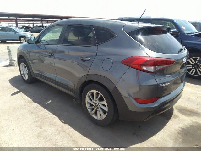 Hyundai TUCSON SE 2016 KM8J33A4XGU072417 Image 3