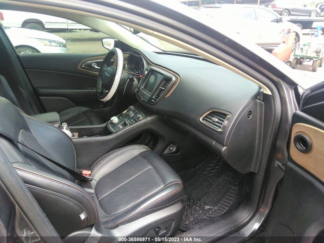 2015 CHRYSLER 200 C VIN: 1C3CCCEG7FN620422