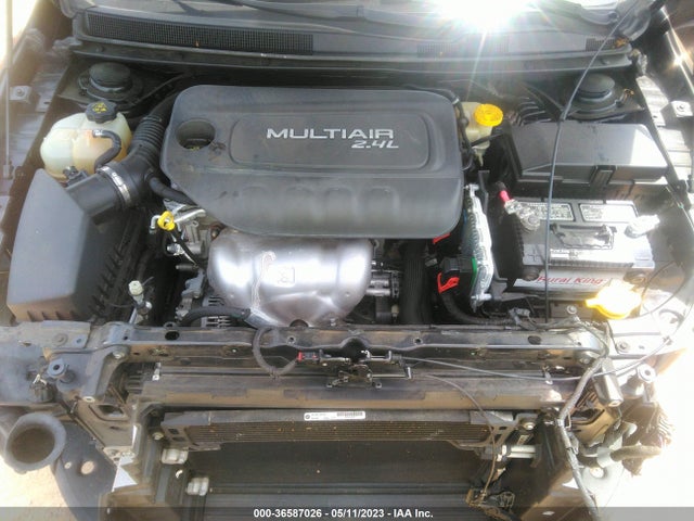 1C3CCCCB7FN661155 Chrysler 200 C