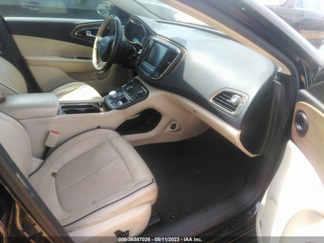 1C3CCCCB7FN661155 Chrysler 200 C