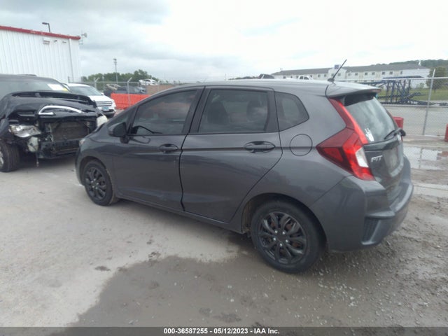 Honda FIT LX 2017 3HGGK5G51HM701020 Image 3