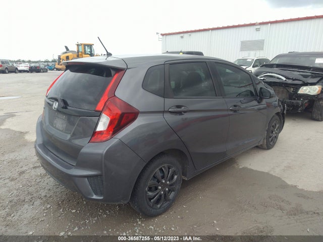 Honda FIT LX 2017 3HGGK5G51HM701020 Image 4