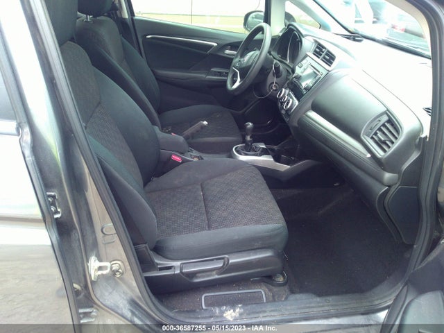 Honda FIT LX 2017 3HGGK5G51HM701020 Image 5