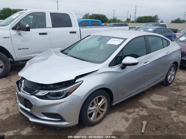 Chevrolet CRUZE LT 2017 1G1BE5SM9H7113626 Image 2