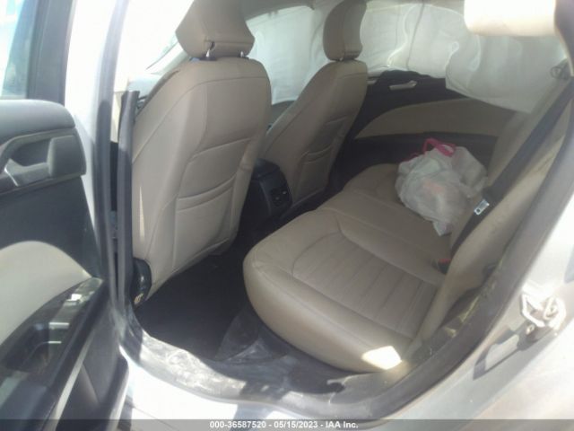 3FA6P0H72JR265114 Ford FUSION SE