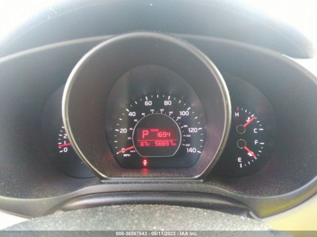 KNDJP3A59F7181756 KIA SOUL +
