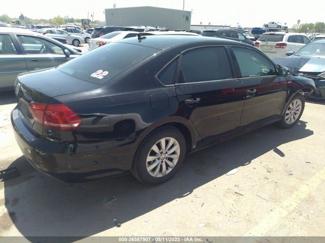 1VWAS7A38EC093739 Volkswagen Passat Wolfsburg Ed