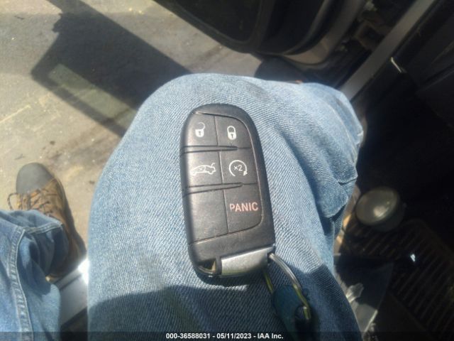 2C3CDXHG6EH304663 Dodge Charger Sxt