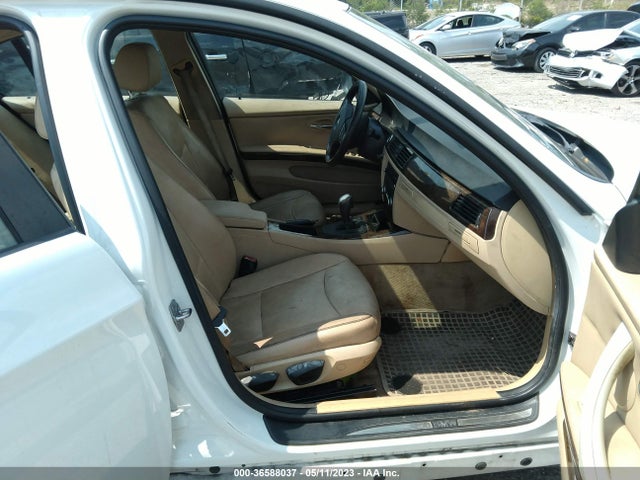 2011 BMW 3 SERIES 328I VIN: WBAPH7G52BNM59597