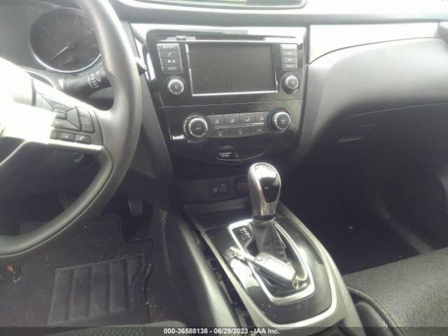 JN1BJ1CR9KW339705 Nissan Rogue Sport S