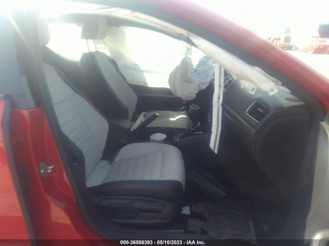 3VWD17AJ6GM307031 Volkswagen Jetta Sedan 1.8t Sport