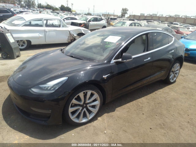 Tesla Model 3 Long Range 2018 5YJ3E1EB4JF116206 Image 2