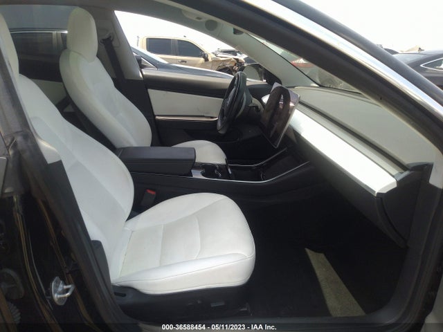 Tesla Model 3 Long Range 2018 5YJ3E1EB4JF116206 Image 7
