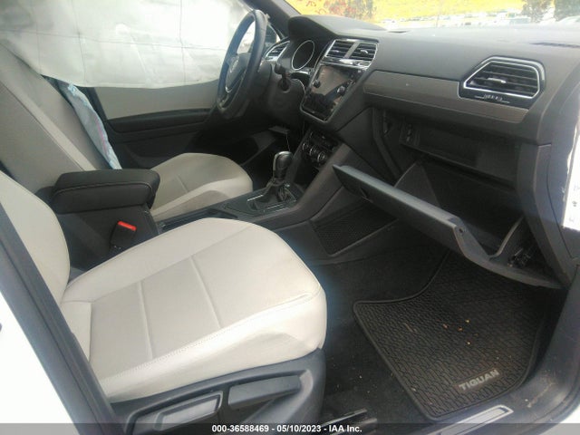 3VV3B7AX7MM051155 Volkswagen Tiguan Se/se R-line Black/sel