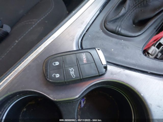 2C3CDZAG7JH178281 Dodge Challenger Sxt