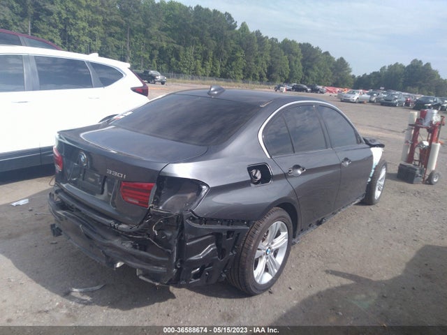 BMW 3 Series 330i 2017 WBA8B9C58HK884792 Image 4