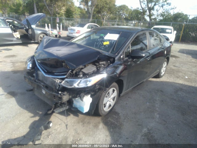 Chevrolet CRUZE LS 2018 1G1BC5SM9J7184899 Image 2