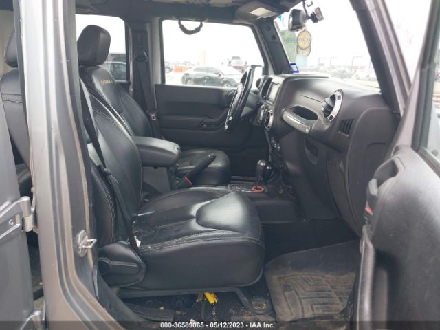 1C4BJWEG3EL138717 Jeep Wrangler Unlimited Sahara