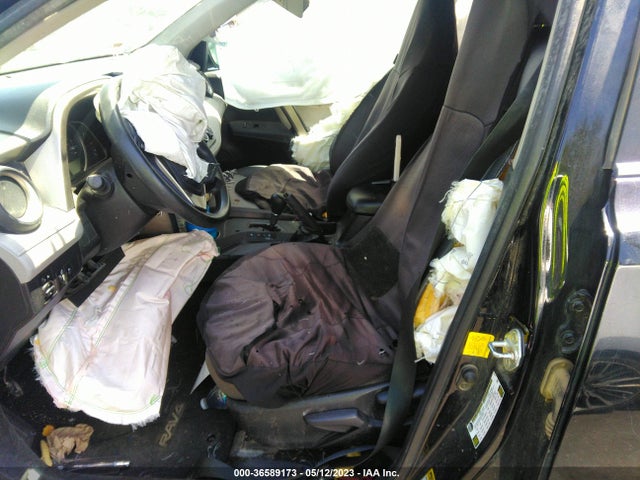 Toyota RAV4 LE 2015 2T3ZFREV4FW231244 Image 6