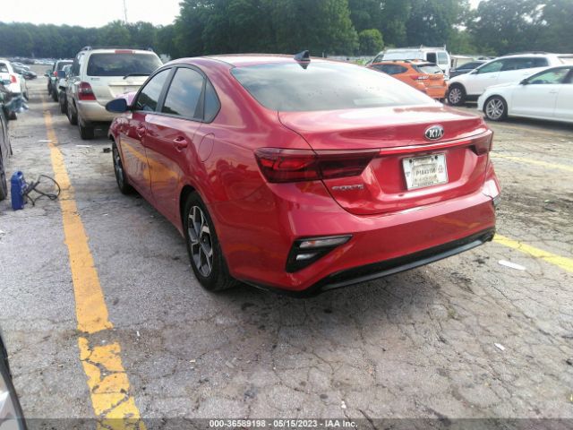 3KPF24AD0ME277421 KIA Forte Lxs