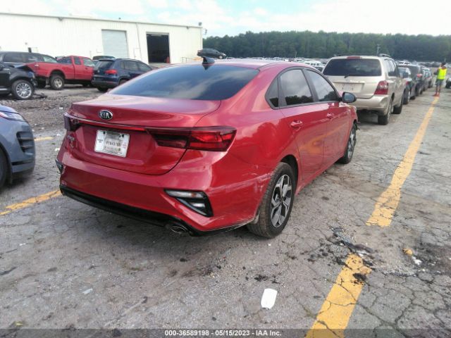 3KPF24AD0ME277421 KIA Forte Lxs