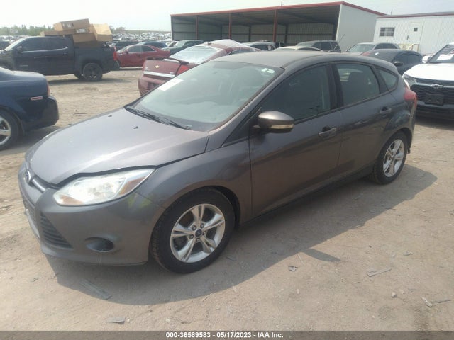 2014 FORD FOCUS SE VIN: 1FADP3K2XEL314425
