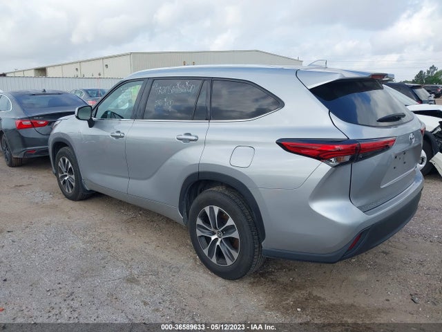 Toyota Highlander Xle 2021 5TDGZRAH4MS521366 Image 4