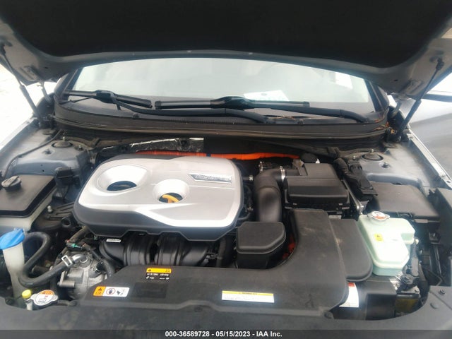 Hyundai Sonata Hybrid Se 2016 KMHE24L16GA042183 Image 9