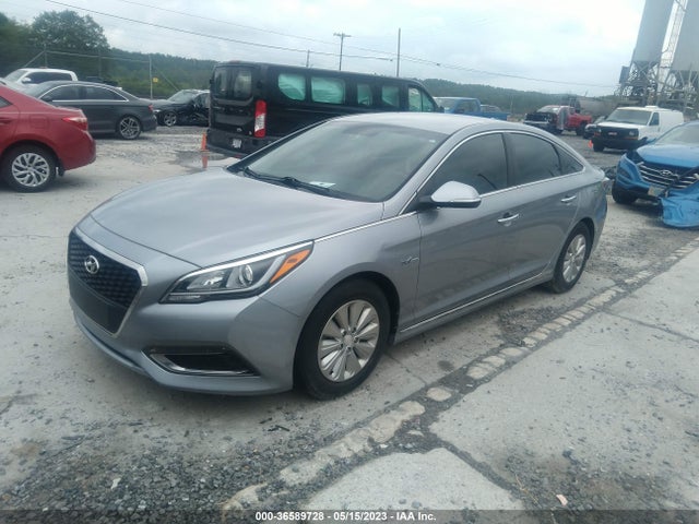 Hyundai Sonata Hybrid Se 2016 KMHE24L16GA042183 Image 2