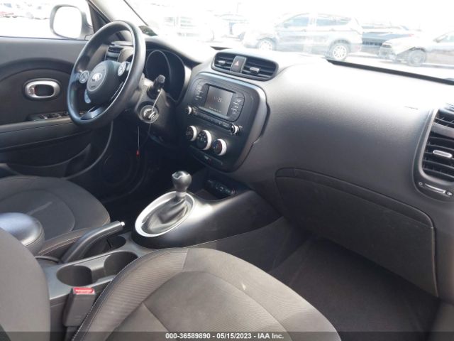 KNDJN2A25H7442194 KIA Soul Base