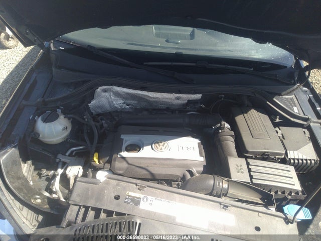 WVGAV7AX1HK034101 Volkswagen TIGUAN