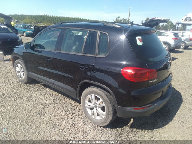 WVGAV7AX1HK034101 Volkswagen TIGUAN